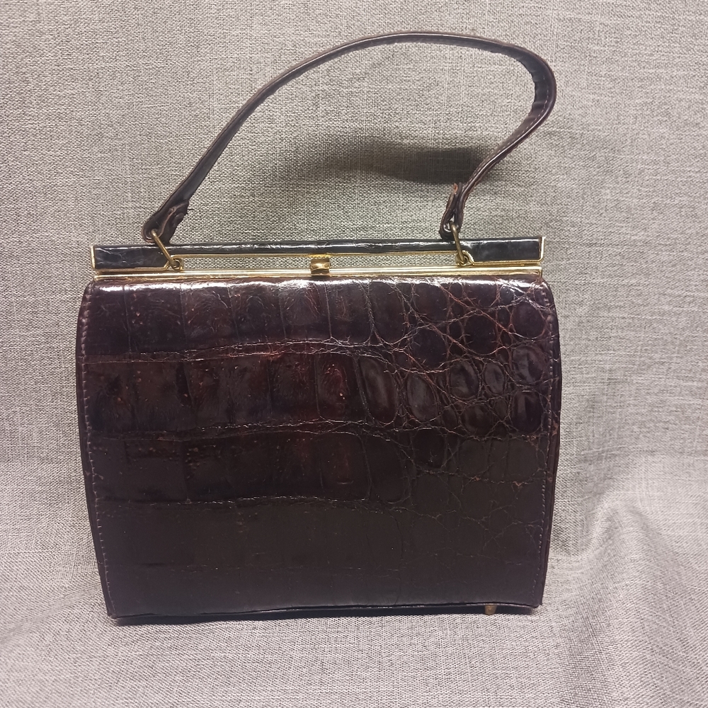 Vintage genuine alligator leather lined handbag